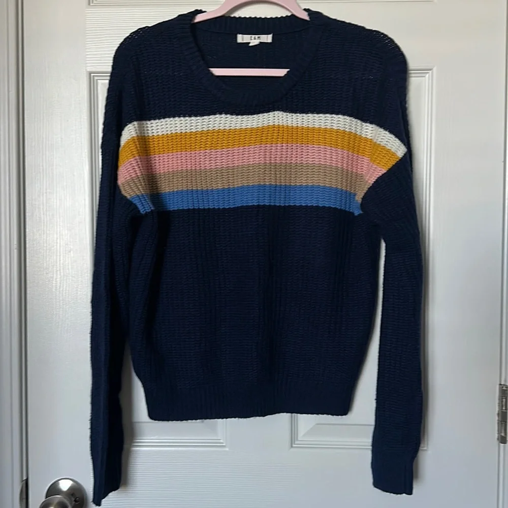 knit sweater - Picture 2 of 4